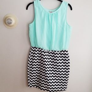 Sleeveless party dress